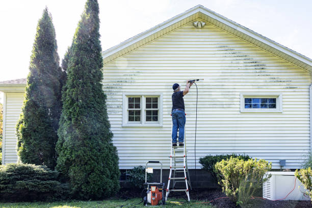 Best Commercial Pressure Washing  in Cloverport, KY